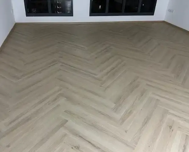 Vinyl Flooring Image 3